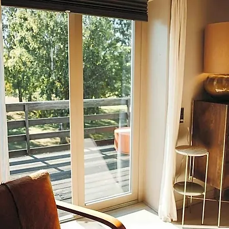 Hotel The Falcon 3*
